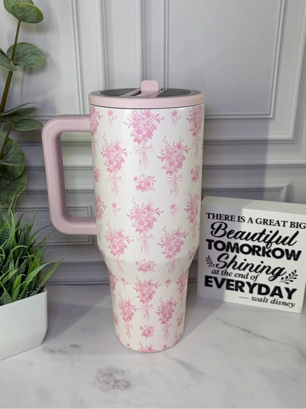 HydroJug Bouquet 40oz Traveler BNWT